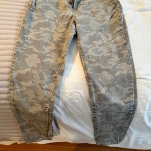 1822 denim camouflage jeans size 10